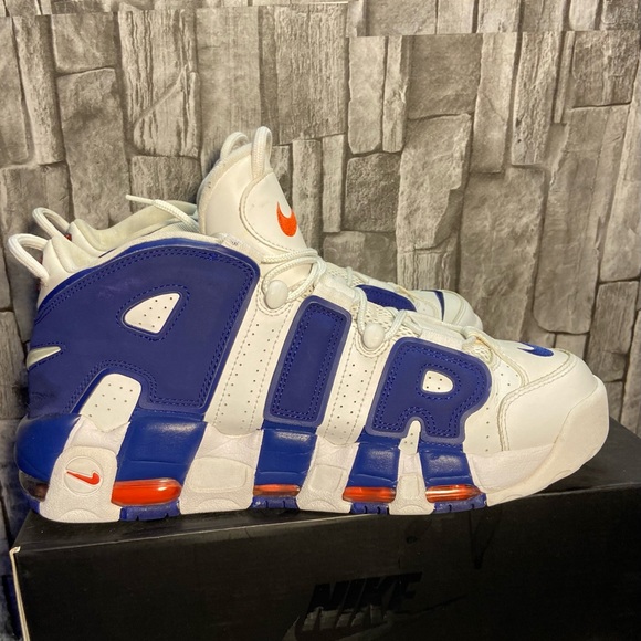 Retro Nike air more uptempo knicks size 10 - Picture 3 of 8